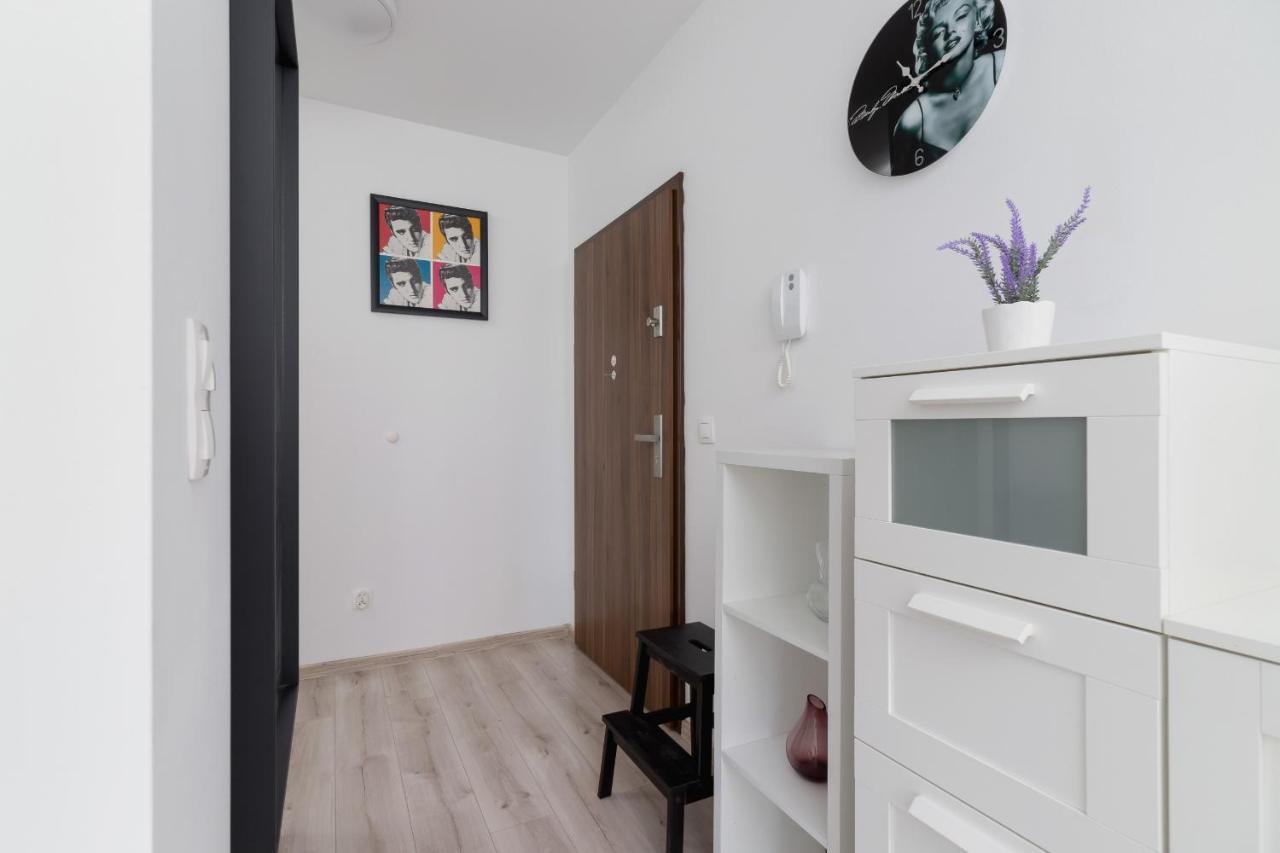 Krowodrza Apartment Premium With Balcony By Renters Prestige كراكوفيا المظهر الخارجي الصورة